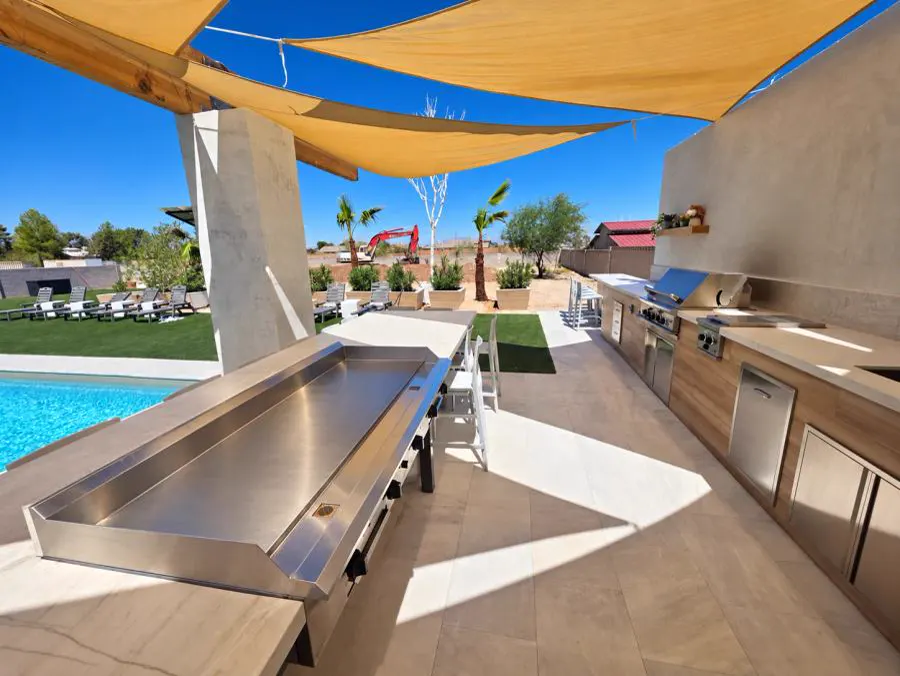 Outdoor hibachi grill and kitchen